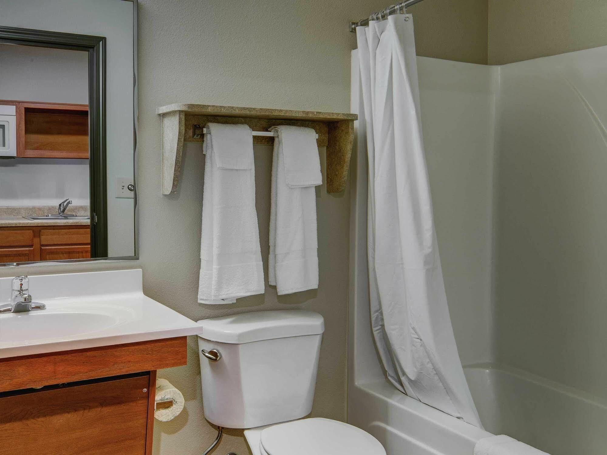Extended Stay America Select Suites - Charleston - Ashley Phosphate Rd. North Charleston Eksteriør billede